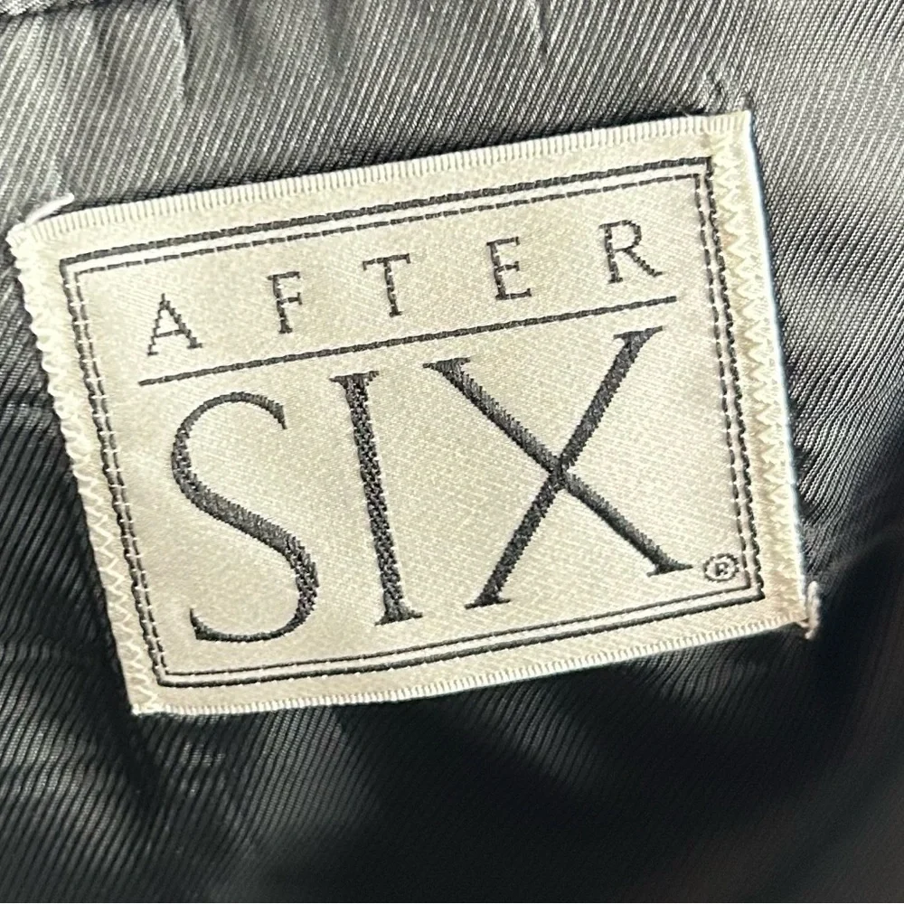 After Six Suit Jacket Formals Black Satin Collar and Buttons Tuxedo Jacket